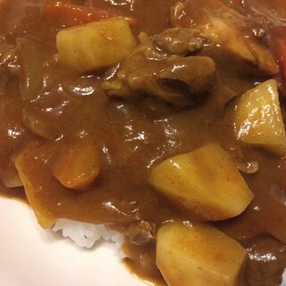 ビーフシチューカレー